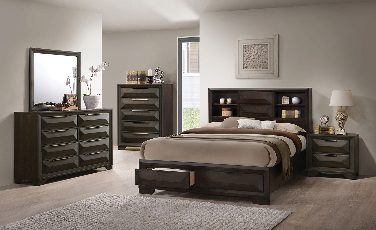 (image for) Caistor Brown Qn. 5Pc W/Chest