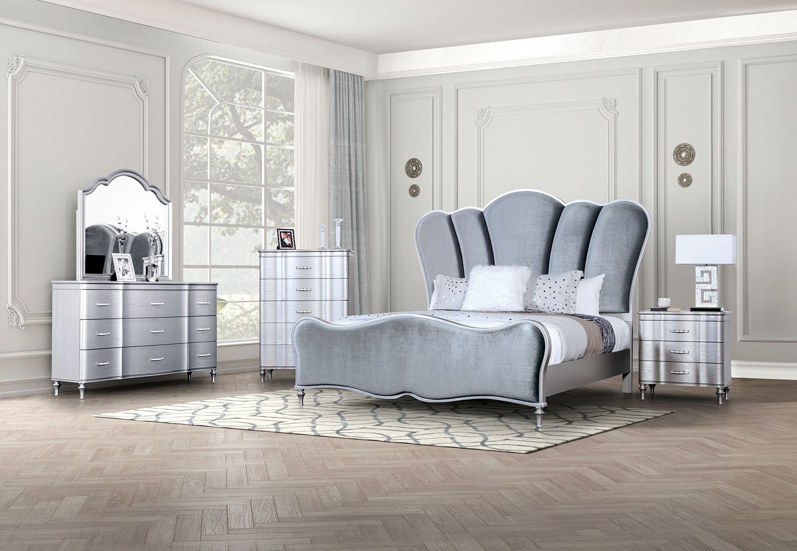 Eleanora Silver Qn. 4Pc (image for) Eleanora Silver Qn. 4Pc