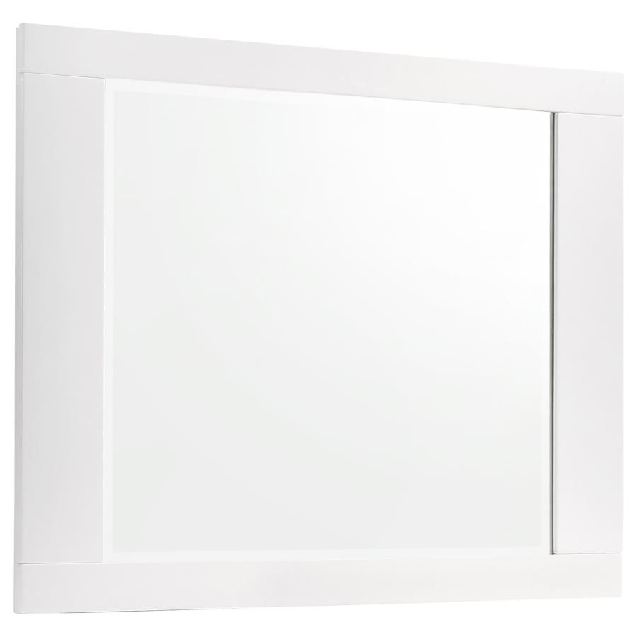 Felicity 4-piece Full Bedroom Set White High Gloss