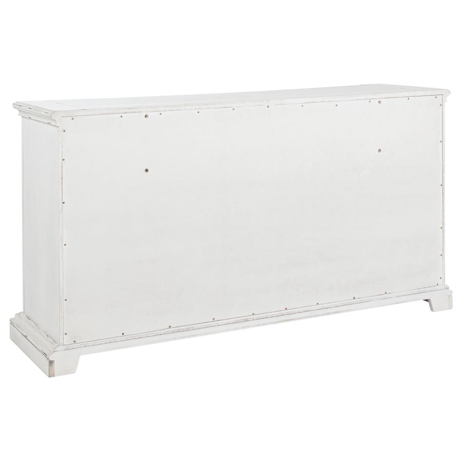McKinney 4-piece California King Bedroom Set Vintage White