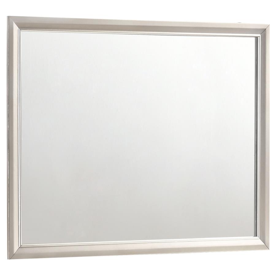 Salford 5-piece Eastern King Bedroom Set Metallic Sterling