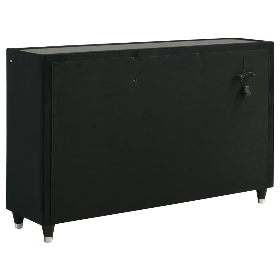 Lorient 5-piece Eastern King Bedroom Set Black