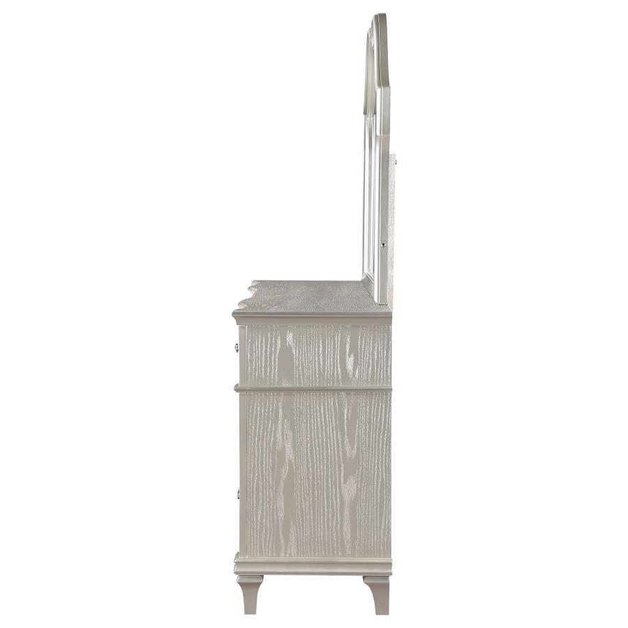 Evangeline 9-drawer Dresser with Mirror Silver Oak