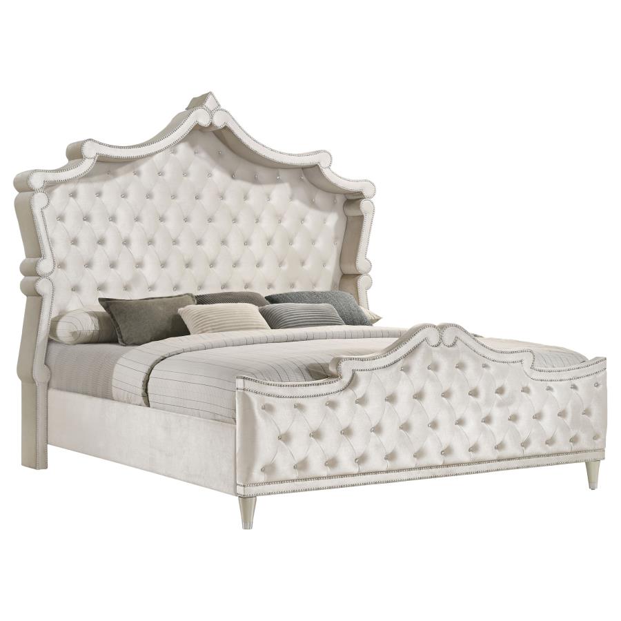 Antonella 4-piece Queen Bedroom Set Ivory 
