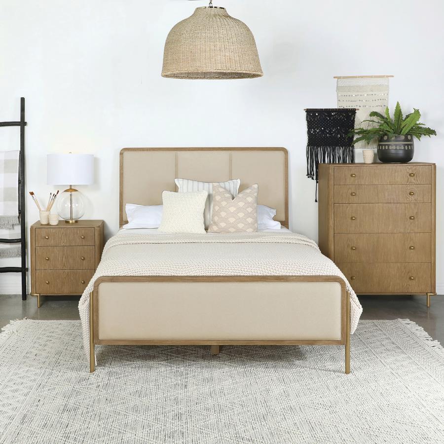 Arini 56-inch Eastern King Panel Bed Cream and Sand Wash