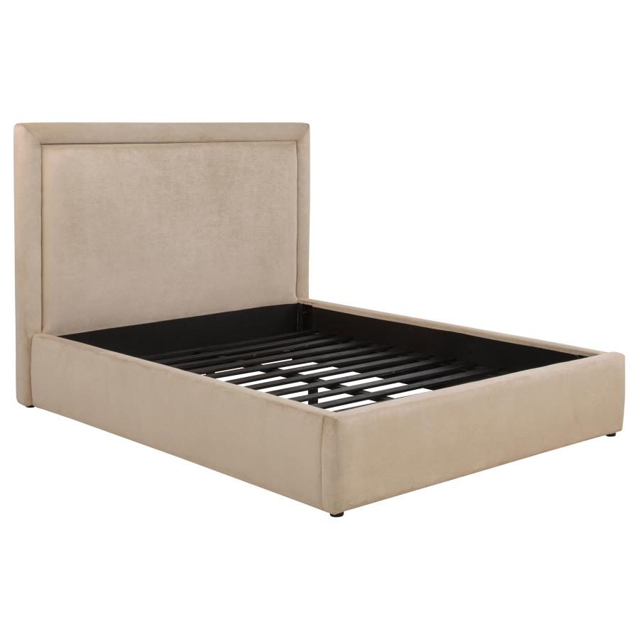 (image for) Lawson 54-inch Upholstered Eastern King Platform Bed Saddle