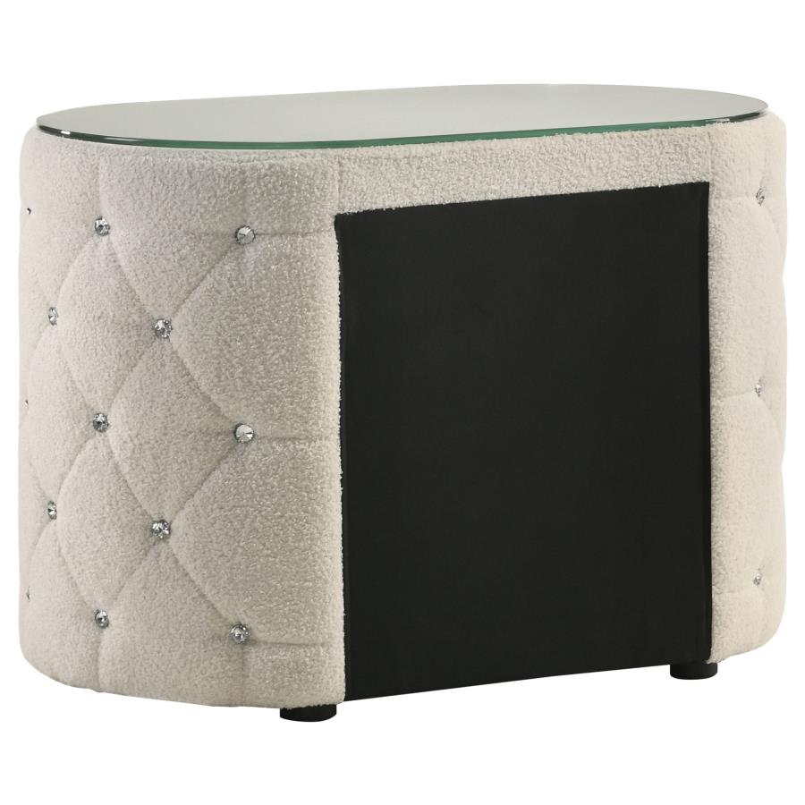 Sonya 4-piece Upholstered Queen Bedroom Set Ivory