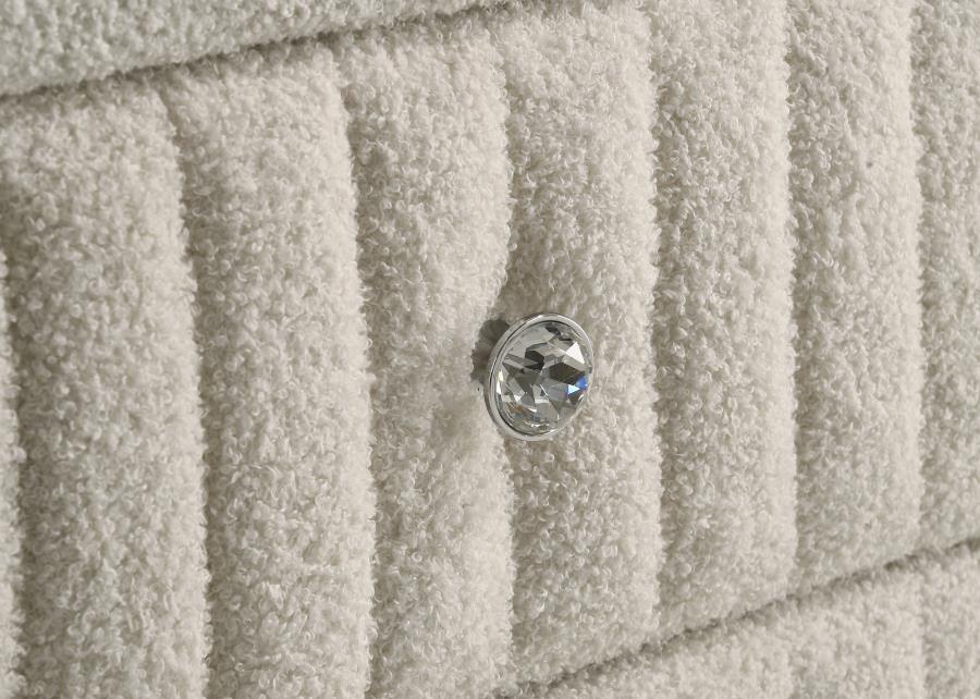 Sonya 6-drawer Upholstered Bedroom Dresser with Mirror Ivory